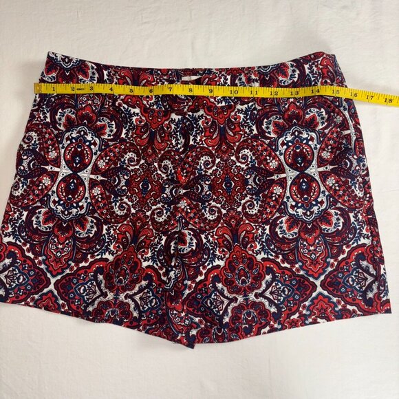 Saint Tropez West Red, White, and Blue Patterned Shorts - Size 6 - Picture 5 of 6